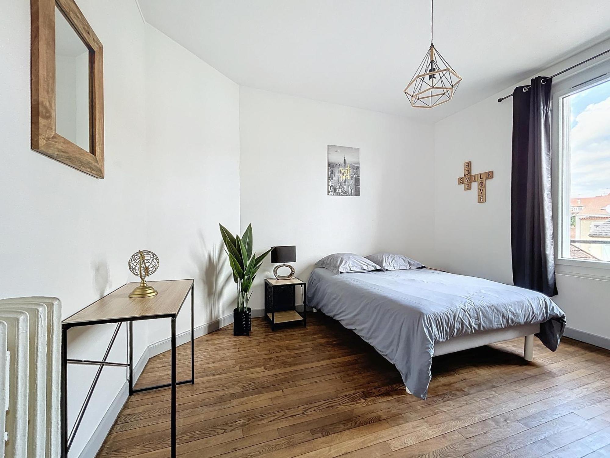 Appartement Le 3-F2 Centre Historique à Montluçon Extérieur photo